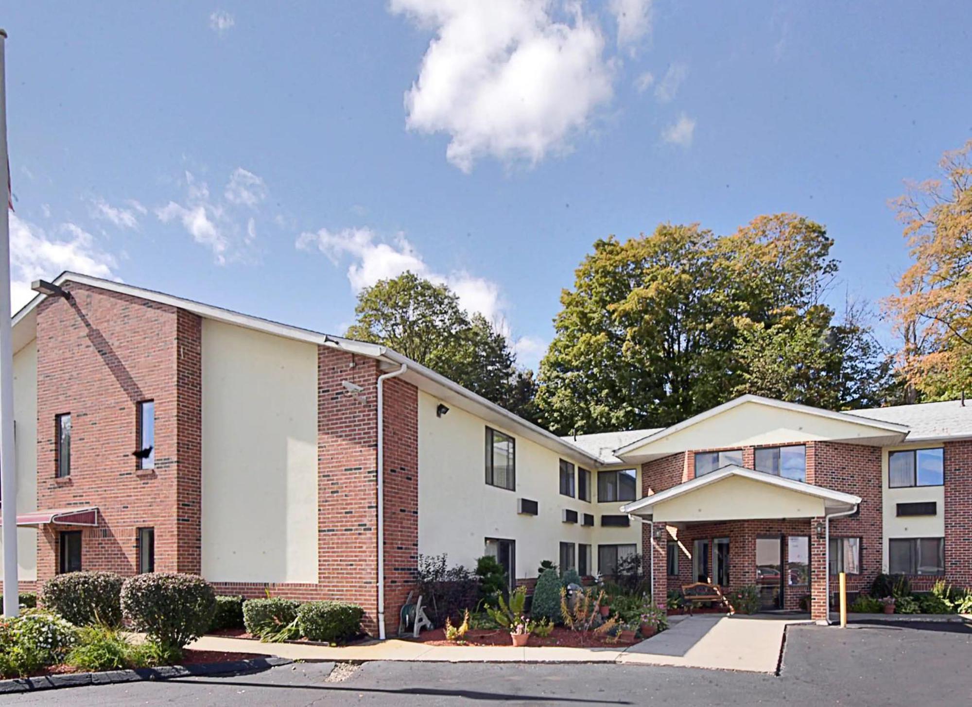 Riverdale Inn West Springfield Eksteriør bilde